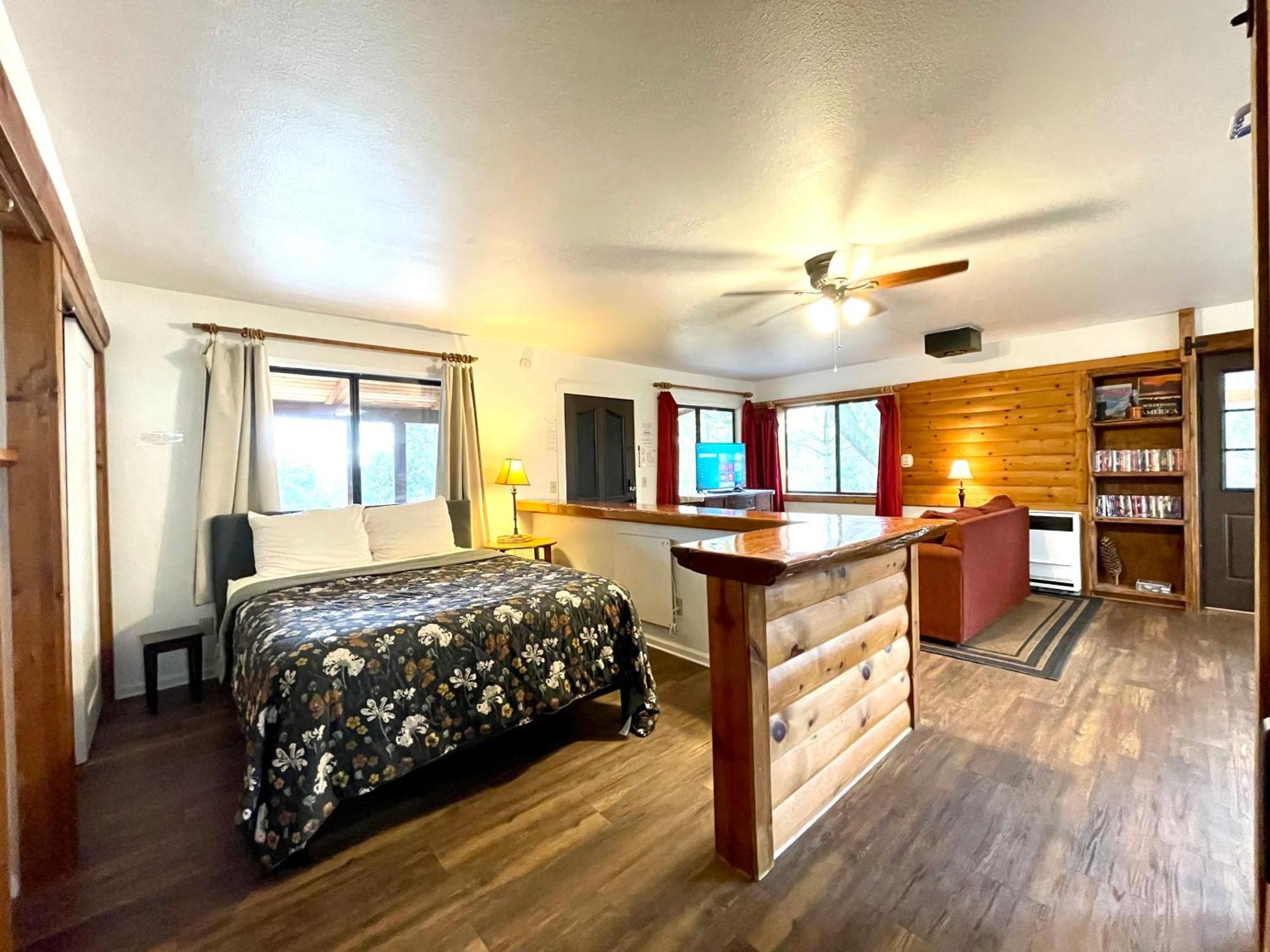 Sierra Mountain Lodge - Vacation Rentals - Yosemite Ahwahnee Buitenkant foto